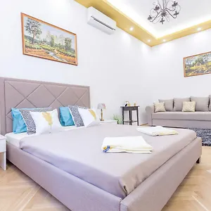 Apartment Real Zoltan, Budapest